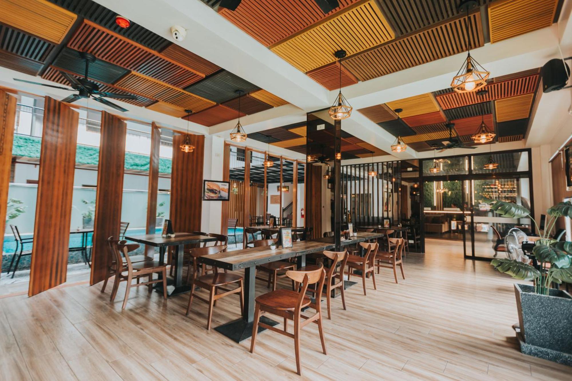 Surestay Plus Hotel By Best Western Ac Luxe Angeles City Экстерьер фото
